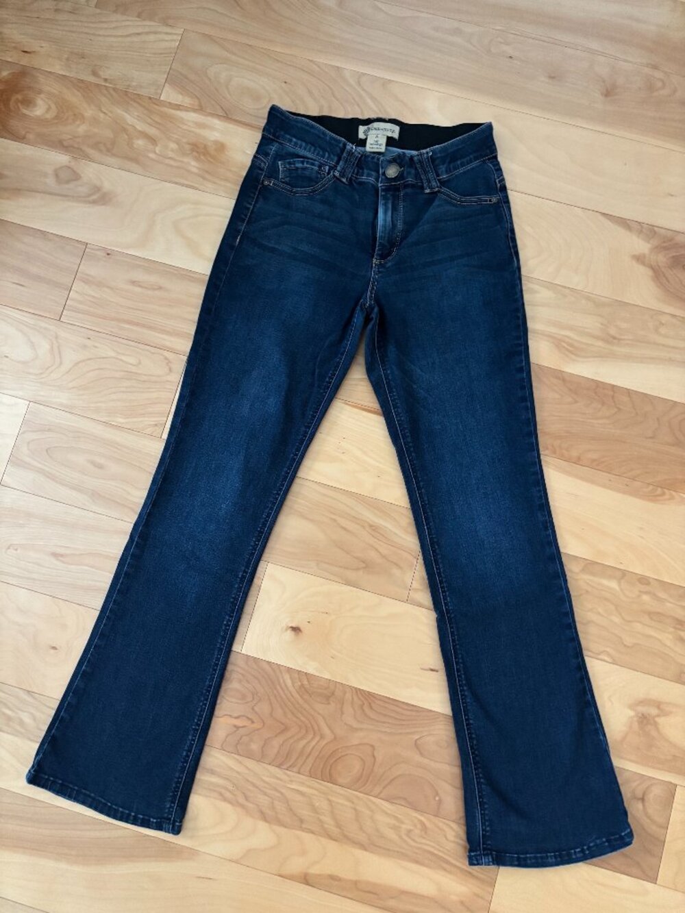 Like New Women's Democracy Jeans - 6